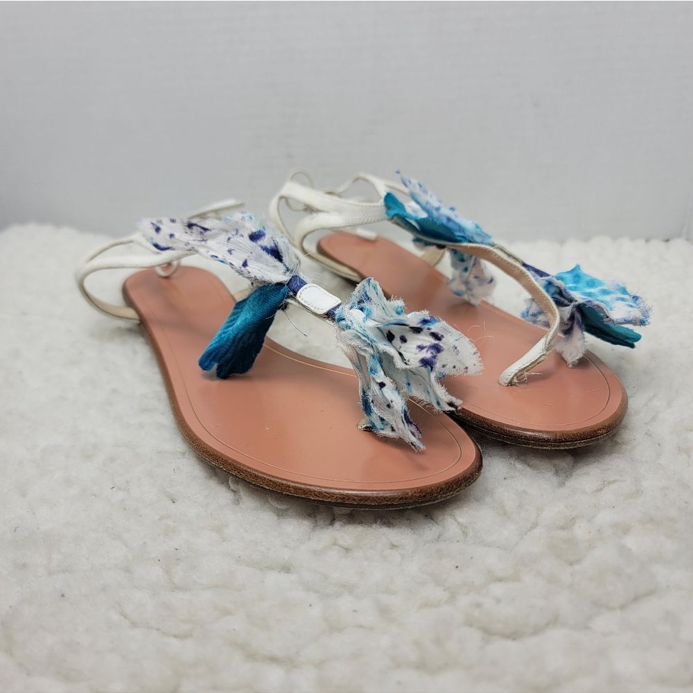 Aquazzura Firenze Thong Sandals 38 White Blue Floral Appliqué Italy Leather
